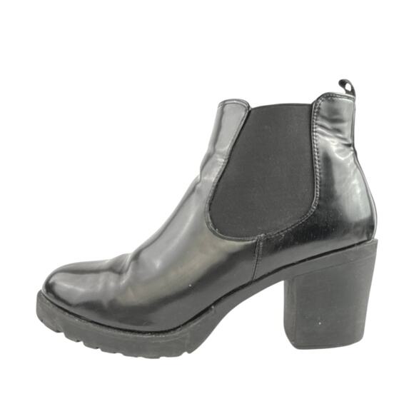 Halston Women's Black Vegan Leather Round Toe Block Heels Chelsea Boots Size 11 - Picture 1 of 8